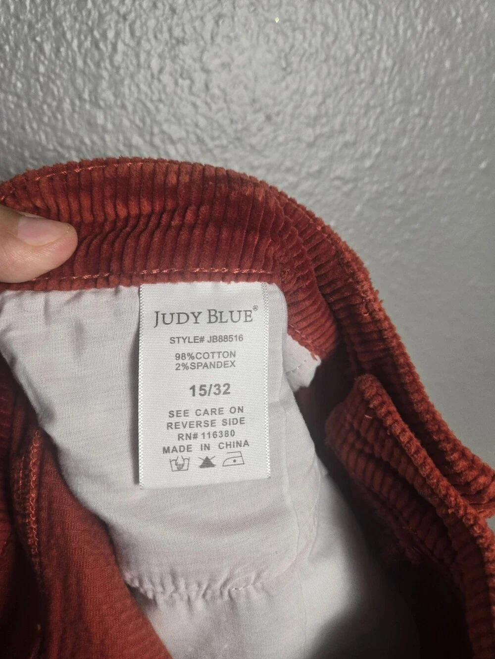 Judy Blue Ankle Straight Corduroy Red Orange Jeans Size 15/32